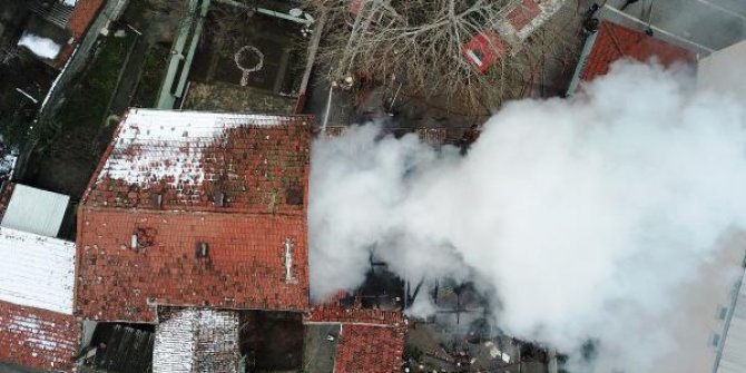 Madde bağımlısı ailesiyle tartışınca evi ateşe verdi