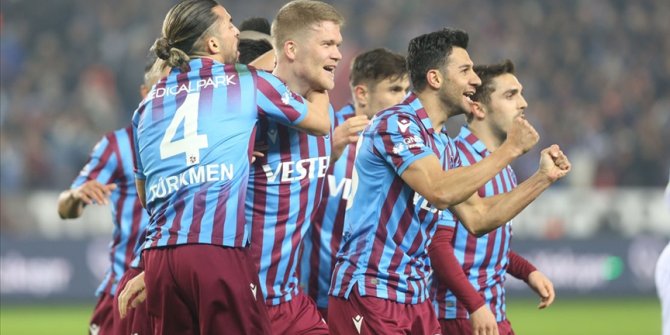 Trabzonspor sahasındaki yenilmezliğini sürdürdü