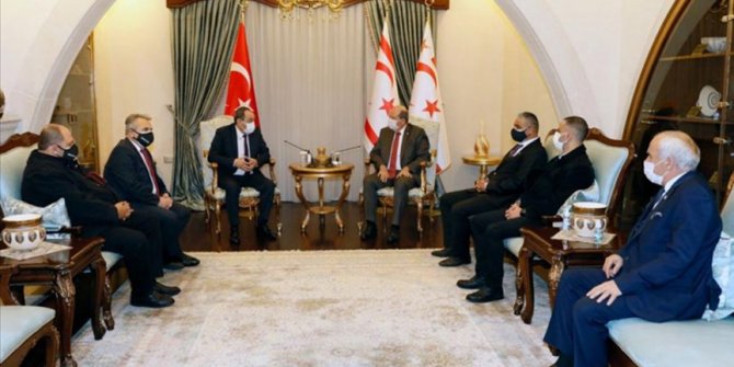 KKTC Cumhurbaşkanı Tatar, Azerbaycan heyetini kabul etti