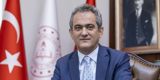 Bakan Özer'den yüz yüze eğitim mesajı