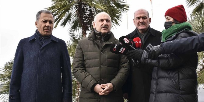Bakan Karaismailoğlu: Mahmutbey-Hadımköy ve Yassıören-Çatalca arasında terk edilmiş araçların kaldırılması devam ediyor