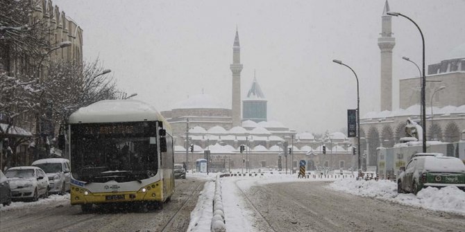 Konya'da kamu çalışanlarına saat 15.30'dan itibaren idari izin verildi