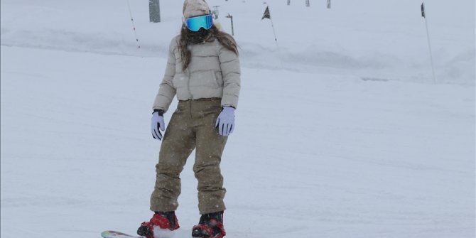 Kayak merkezlerinde en fazla kar kalınlığı Kartalkaya'da ölçüldü