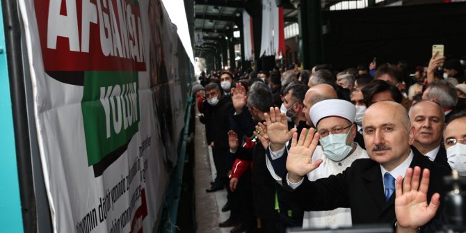 Türkiye'den Afganistan'a yardım götüren ilk tren yola çıktı