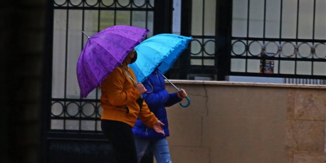 Meteorolojiden Doğu Akdeniz için kuvvetli sağanak uyarısı