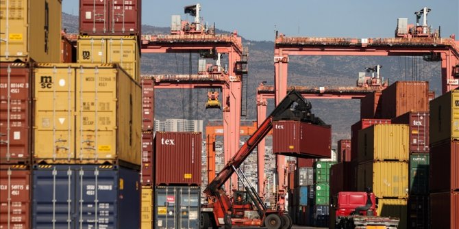Aralıkta ihracat yüzde 24,9, ithalat yüzde 29,9 arttı