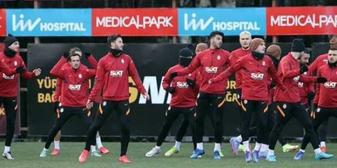 Galatasaray'ın Antalya kamp kadrosu açıklandı