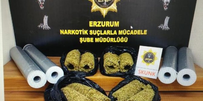 Erzurum'da 11 kilo skunk maddesi ele geçirildi