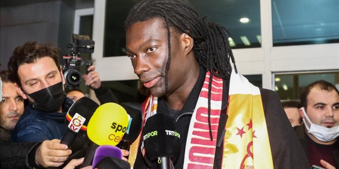 Bafetimbi Gomis, Galatasaray için İstanbul'da