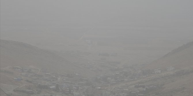 Meteorolojiden, Güneydoğu Anadolu ve Doğu Akdeniz için toz taşınımı uyarısı