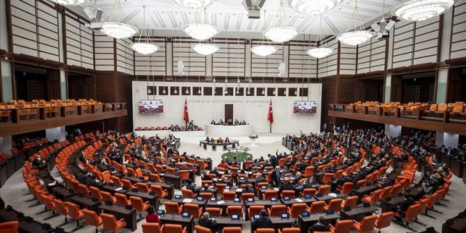 Öğretmenlik Meslek Kanunu Teklifi, TBMM Genel Kurulu'nda kabul edilerek yasalaştı