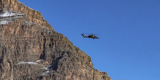Irak'ın kuzeyindeki Pençe Şimşek bölgesinde 4 PKK'lı terörist etkisiz hale getirildi