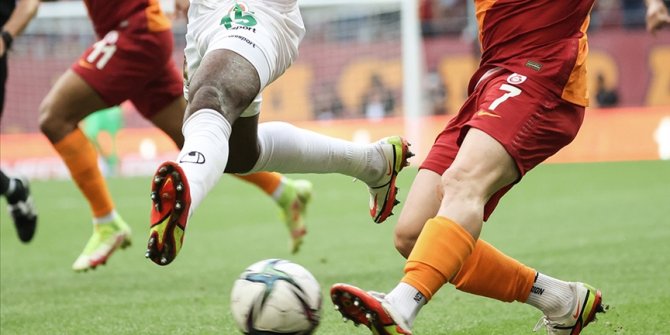 Galatasaray ile Alanyaspor 12. randevuda