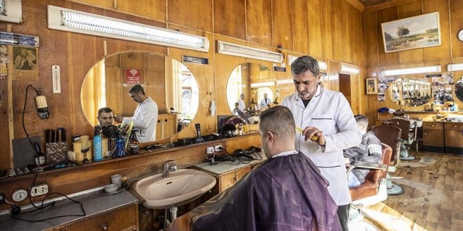 Ermenistan'ın sınır kenti Gümrü'de esnaf Türkiye sınırının açılmasını bekliyor
