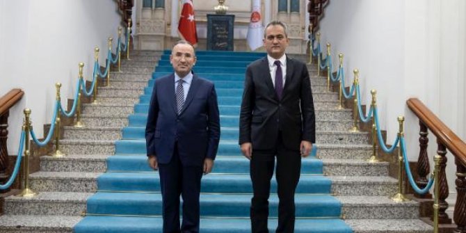 Bakan Özer'den Bakan Bozdağ'a hayırlı olsun ziyareti
