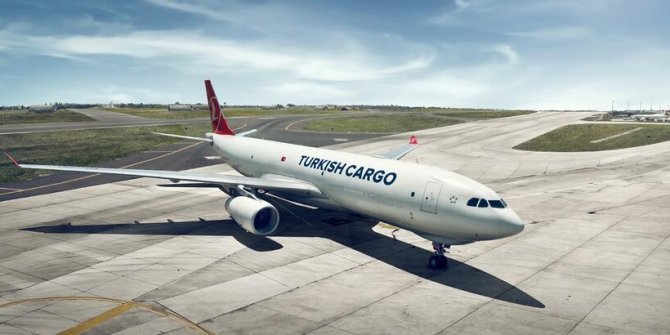 Turkish Cargo Atatürk Havalimanı'na veda etti; İstanbul Havalimanı'nda operasyonlar başladı