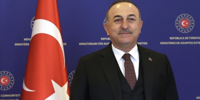 Dışişleri Bakanı Çavuşoğlu: Yunanistan uluslararası hukuka aykırı şekilde geri itme politikasını devam ettiriyor