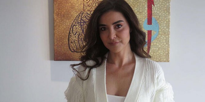 Şarkıcı Ebru Elver'e dolandırıcılık şoku