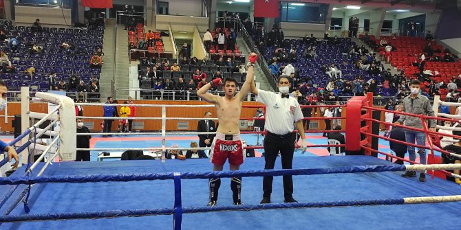 Yenimahalle Belediyesi sporcuları Ordu’dan madalya ile döndü