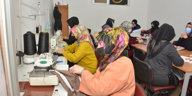 Meslek edindirme kurslarına Keçiörenli kadınlardan yoğun ilgi