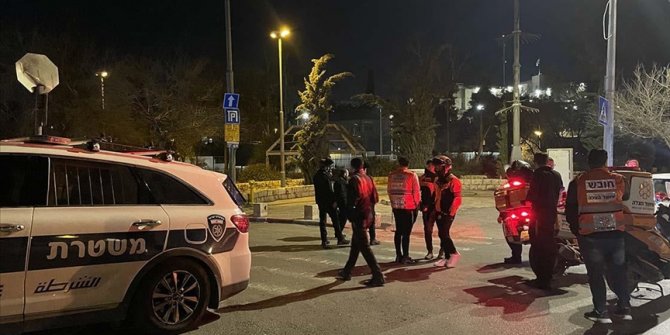 Fanatik Yahudi yerleşimci gruptan Şeyh Cerrah Mahallesi'nde Filistinlilere saldırı