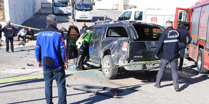 Halk otobüsü ile AFAD aracı çarpıştı: 1 ölü, 3 yaralı