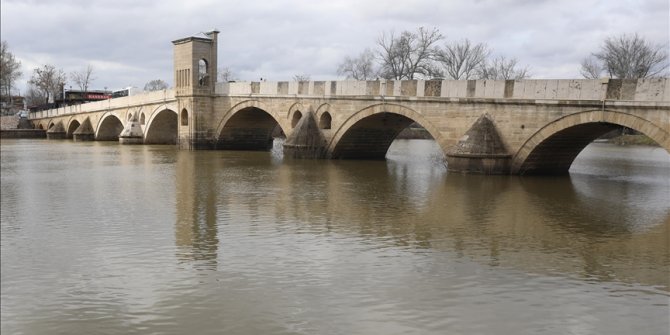Edirne'de Ergene Nehri'nin debisi artarken Meriç ve Tunca düşüyor