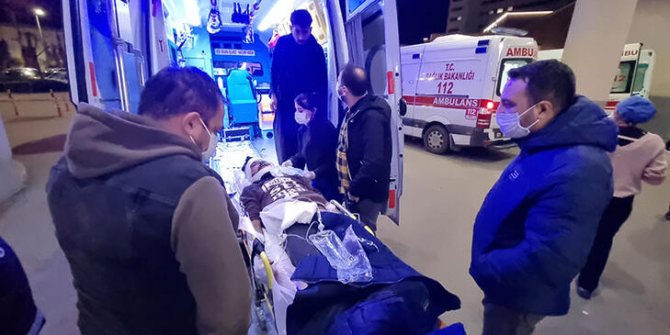 Kavga ettiği kişilerce başından bıçaklandı