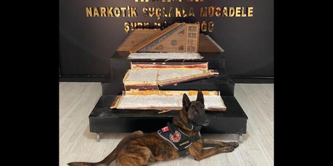 Enstrüman kılıfından 13 kilo uyuşturucu çıktı