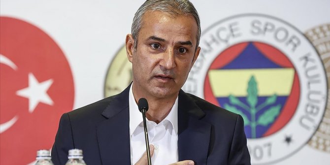 Fenerbahçe teknik direktörü İsmail Kartal: Yarın galip gelip, rövanş için oraya avantajlı gitmek istiyoruz