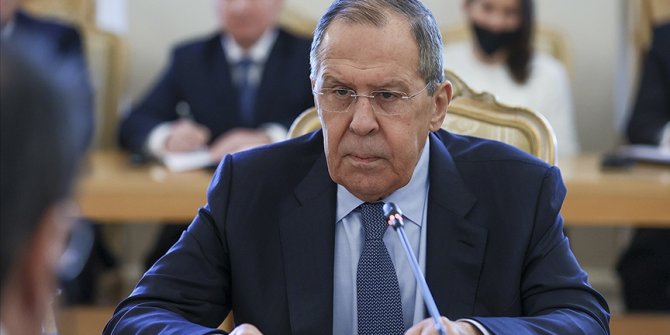Lavrov: Batı'nın Ukrayna etrafındaki histerisi, bizi derin şaşkınlığa uğratıyor