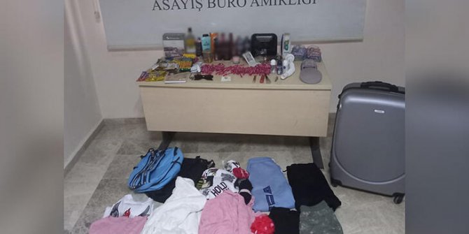 Serbest kaldıktan 1 saat sonra hırsızlık yapınca tutuklandılar