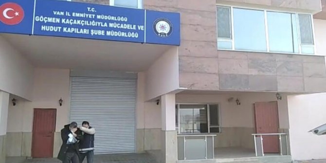 Van'da göçmen kaçakçılığına 4 gözaltı