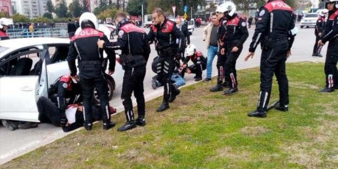 Adana'da polise ateş açıldı! Saldırganlar kıskıvrak yakalandı