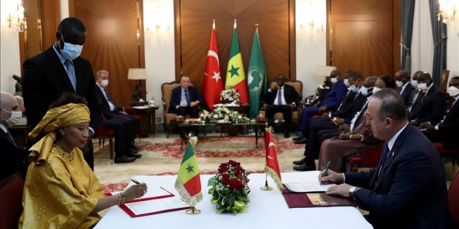Türkiye ile Senegal arasında 5 anlaşma imzalandı