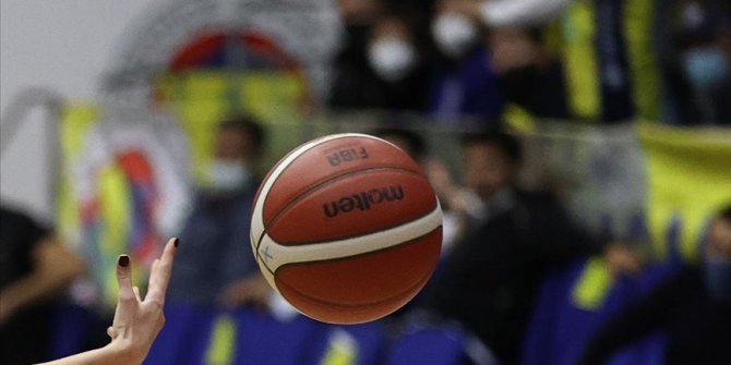 Kadın basketbolunda derbi heyecanı