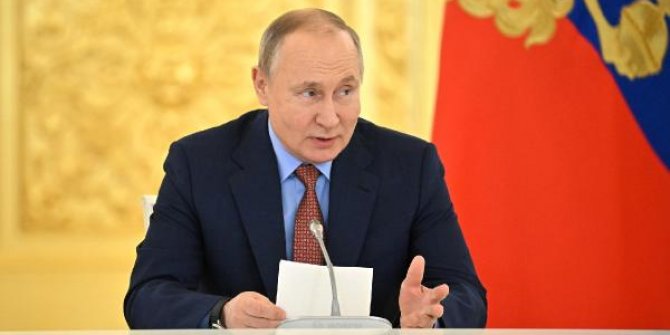 Putin: Luhansk ve Donetsk’teki halkların iradesi tanınmalıdır
