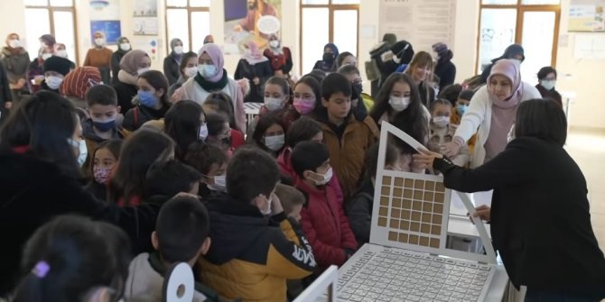 “Kadın Kadına Aile Sohbetleri” ile kadınlara hem sosyalleşme hem de seminer imkanı