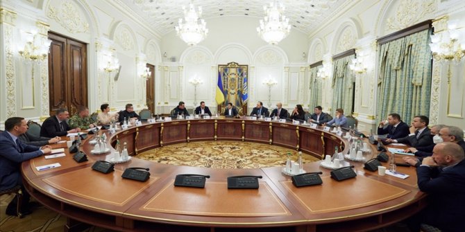 Ukrayna'da olağanüstü hal ilan edildi
