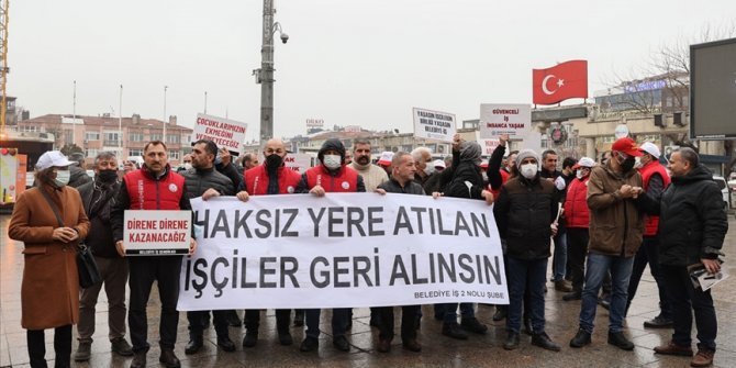 Belediye İş Sendikası üyelerinden Bakırköy Belediyesi önünde 'işe iade' eylemi