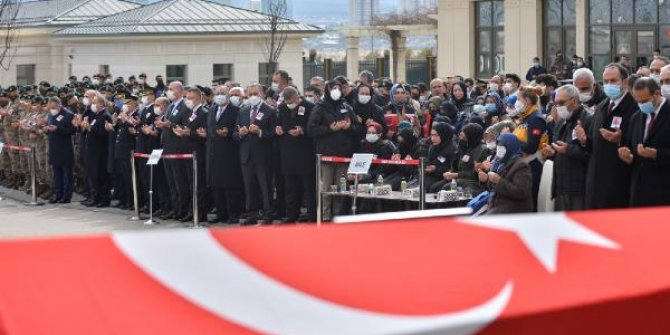 Özel Harekat Şube Müdürü Hayrettin Eren için Cumhurbaşkanlığı Külliyesi'nde tören düzenlendi