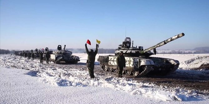 Rusya, Ukrayna’da askeri operasyon başlatırken gözler tarafların askeri kapasitelerine çevrildi
