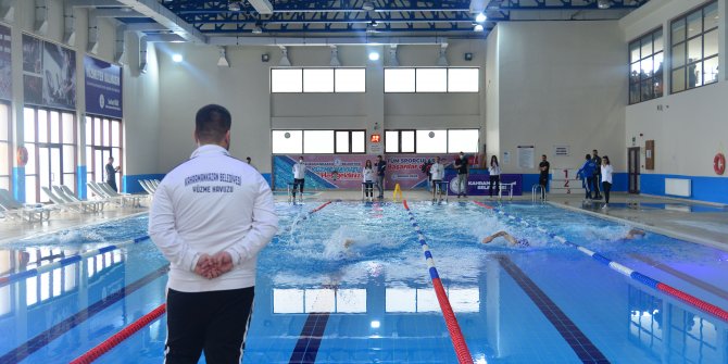 Kahramankazan Belediyesi spor kompleksi yoğun ilgi görüyor