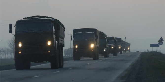 Putin'den 'Rus caydırıcı güçlerini özel savaş görevi durumuna geçirin' talimatı