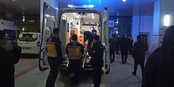 Kırıkkale'de boşanma aşamasındaki eşine ve ailesine bıçakla saldırdı: 5 yaralı