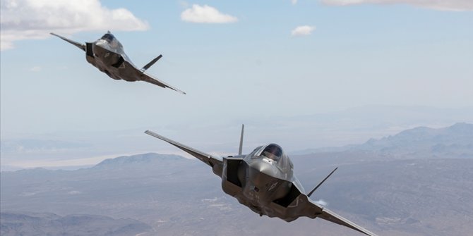 Yunanistan'la gerilim sürerken sürpriz çıkış: Türkiye'ye F-35 vermeliyiz