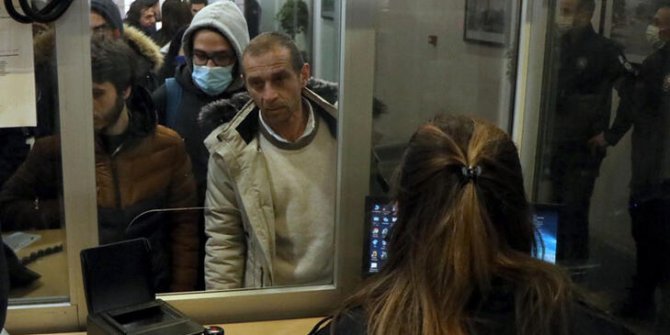 Ukrayna'dan tahliye edilen 55 kişi daha Türkiye'de