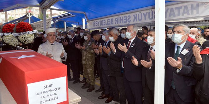Silah kazası şehidi uzman çavuş, Hatay'da son yolculuğuna uğurlandı