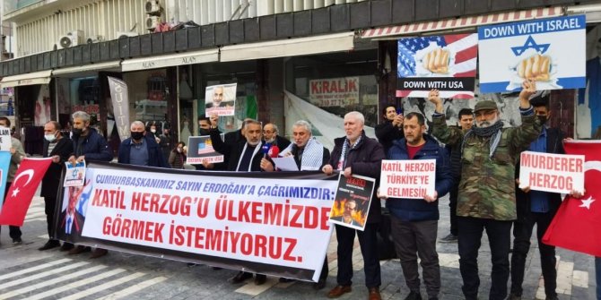 Ankara’da İsrail Cumhurbaşkanı İsaac Herzog’un gelişi protesto edildi