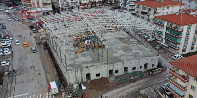 Sancaktepe Kapalı Pazar Alanı ve Kültür Merkezi inşasında hummalı çalışma